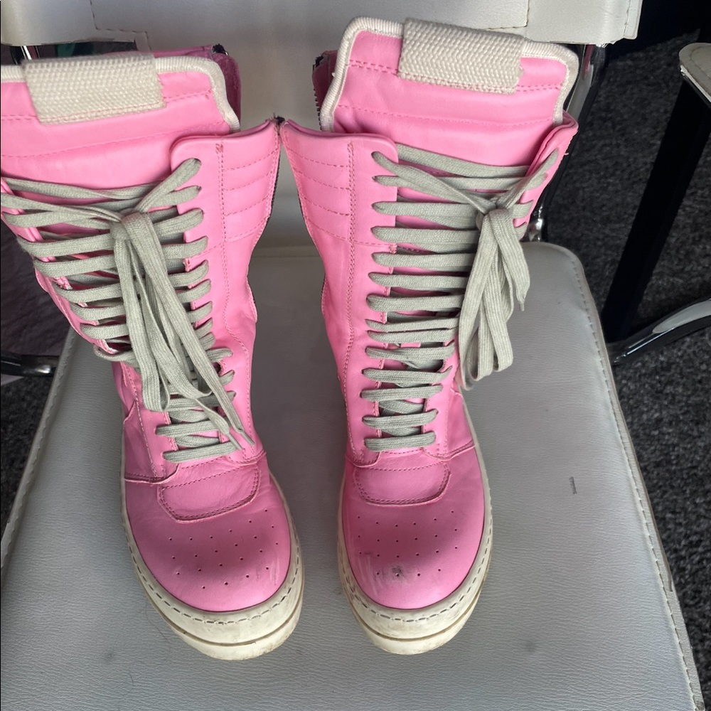 Pink rick owen cargo basket, no box, have shoe strings willing to negotiate.